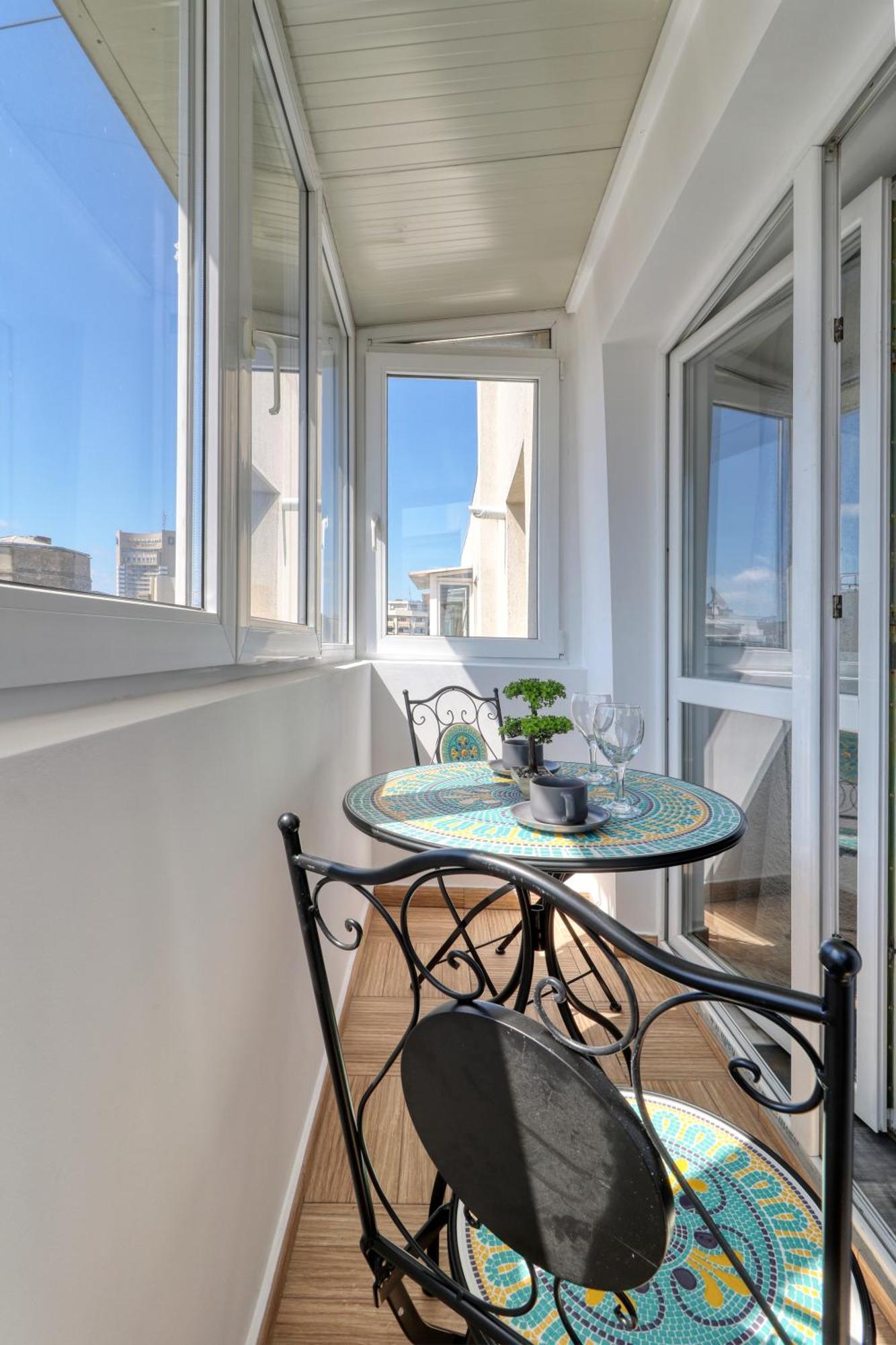 בוקרשט Rdi Elegance Apartment Downtown מראה חיצוני תמונה