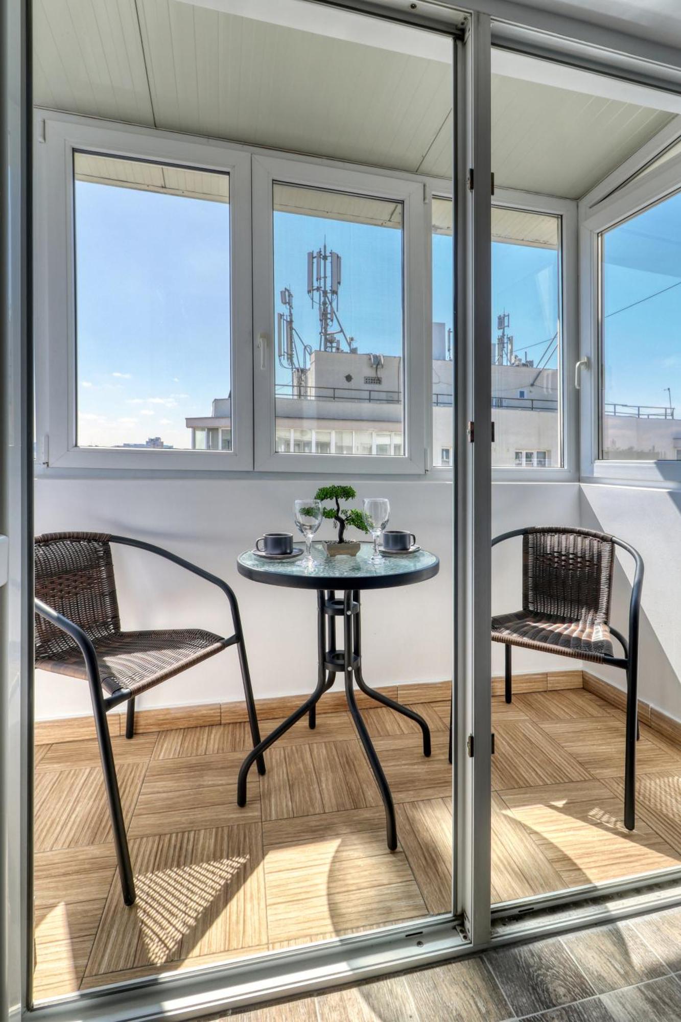 בוקרשט Rdi Elegance Apartment Downtown מראה חיצוני תמונה