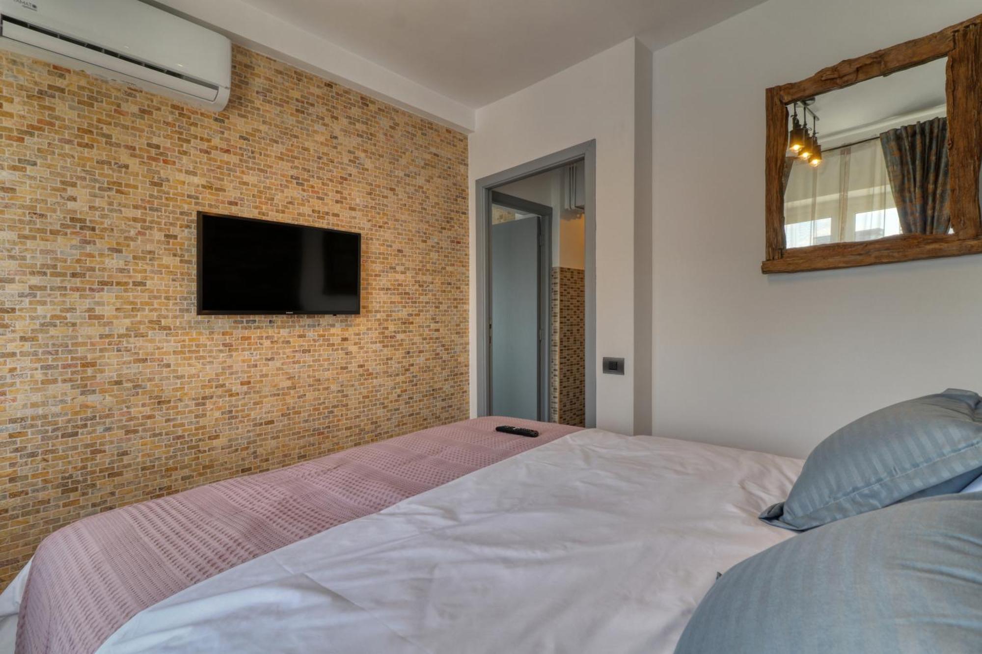 בוקרשט Rdi Elegance Apartment Downtown מראה חיצוני תמונה